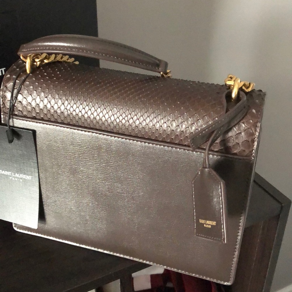 YSL Croc Embossed Luxury Sunset Bag - Picture 2 of 5